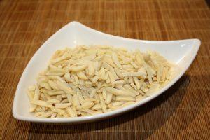 Hochwertige Mandelstifte – Premium Mandelstifte für Ihre kulinarischen Kreationen 24 Mandelkerne Gestiftet