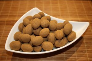 Mandeln in weißer Schokolade mit Zimt - Exklusiver Genuss für besondere Momente 27 Mandelkerne Zimt